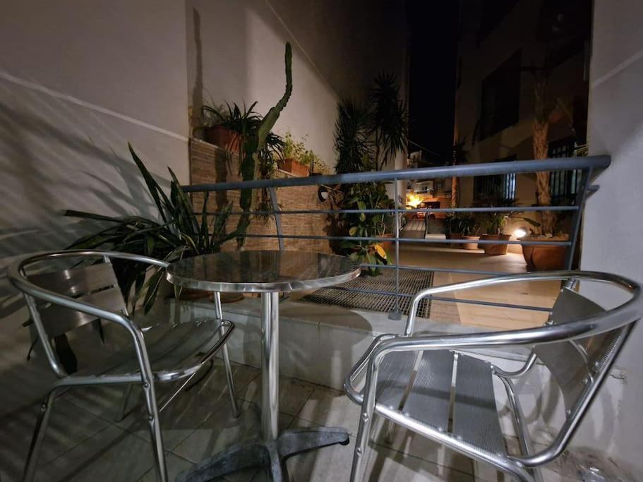 City Center Properties - Modern Two Bedroom Apartment With A Hot Tub And Amazing Location San Pawl il-Baħar Zewnętrze zdjęcie
